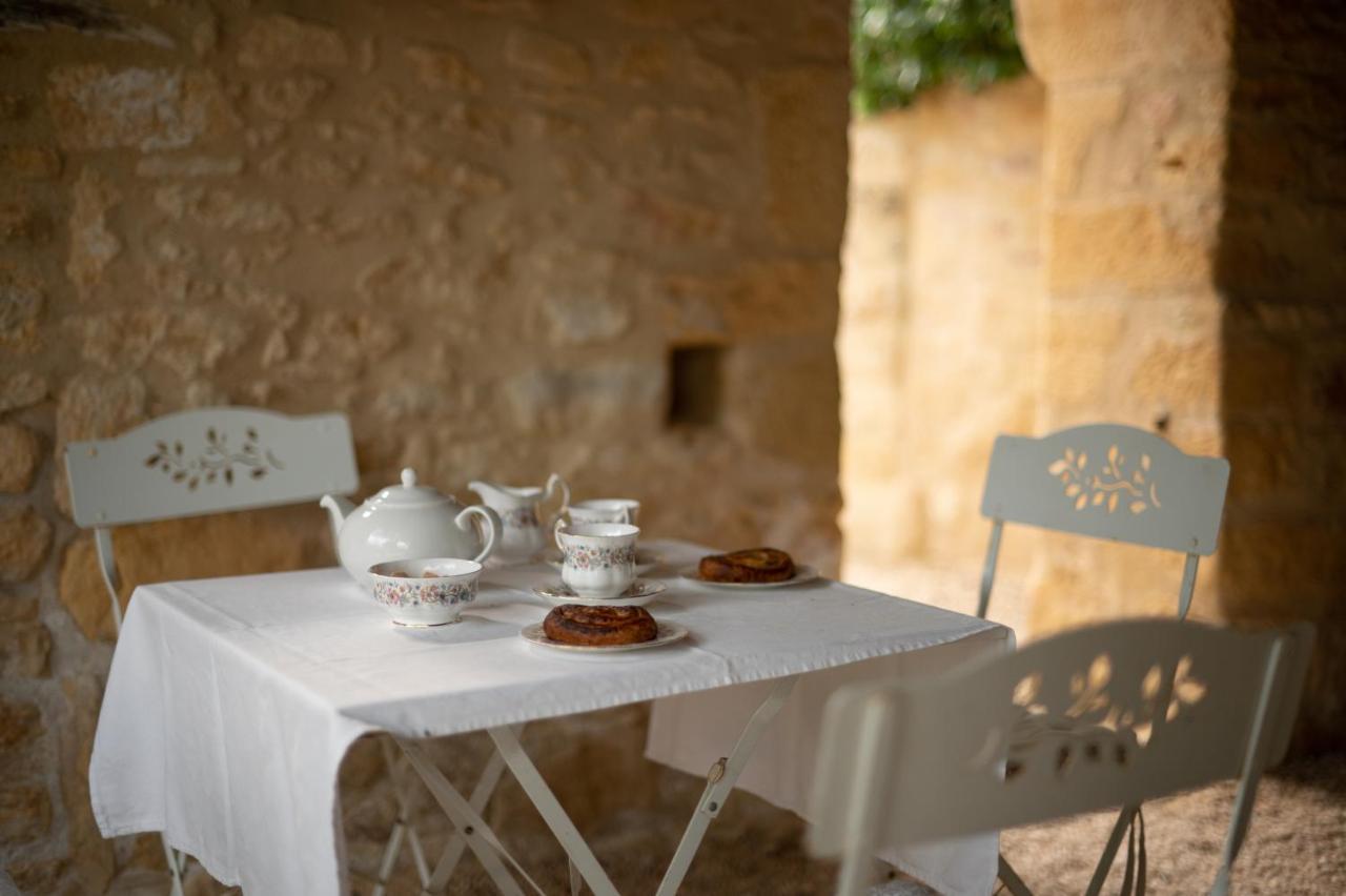 Le Manoir De Carlucet Gite Saint-Crépin-et-Carlucet エクステリア 写真