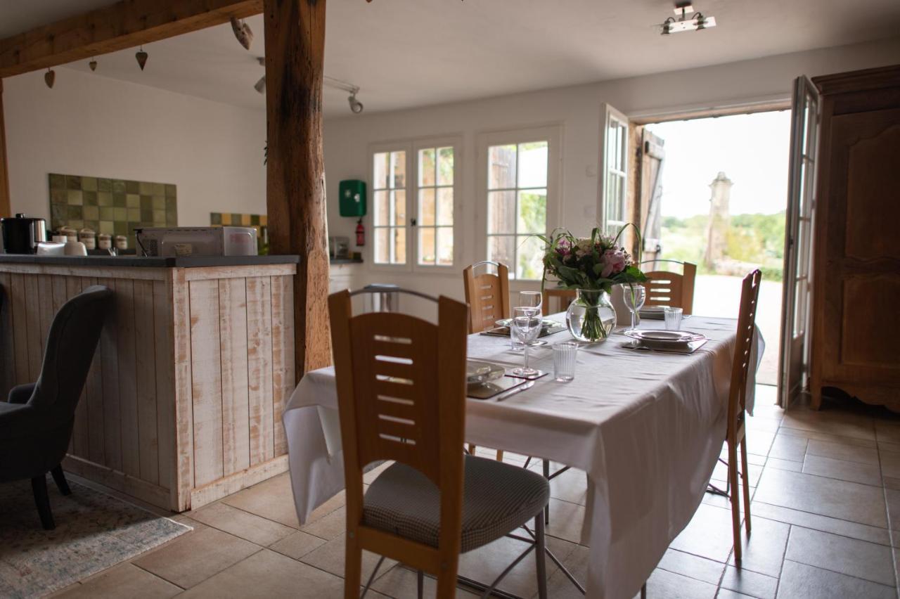 Le Manoir De Carlucet Gite Saint-Crépin-et-Carlucet エクステリア 写真